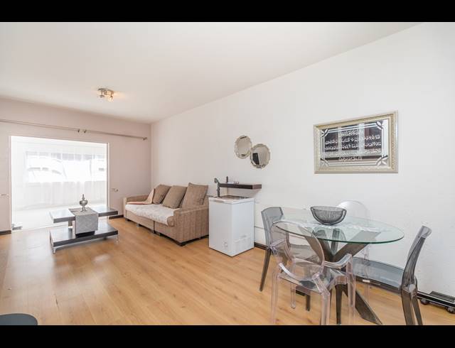 2 BEDROOM APARTMENT FOR SALE IN BLACKHEATH